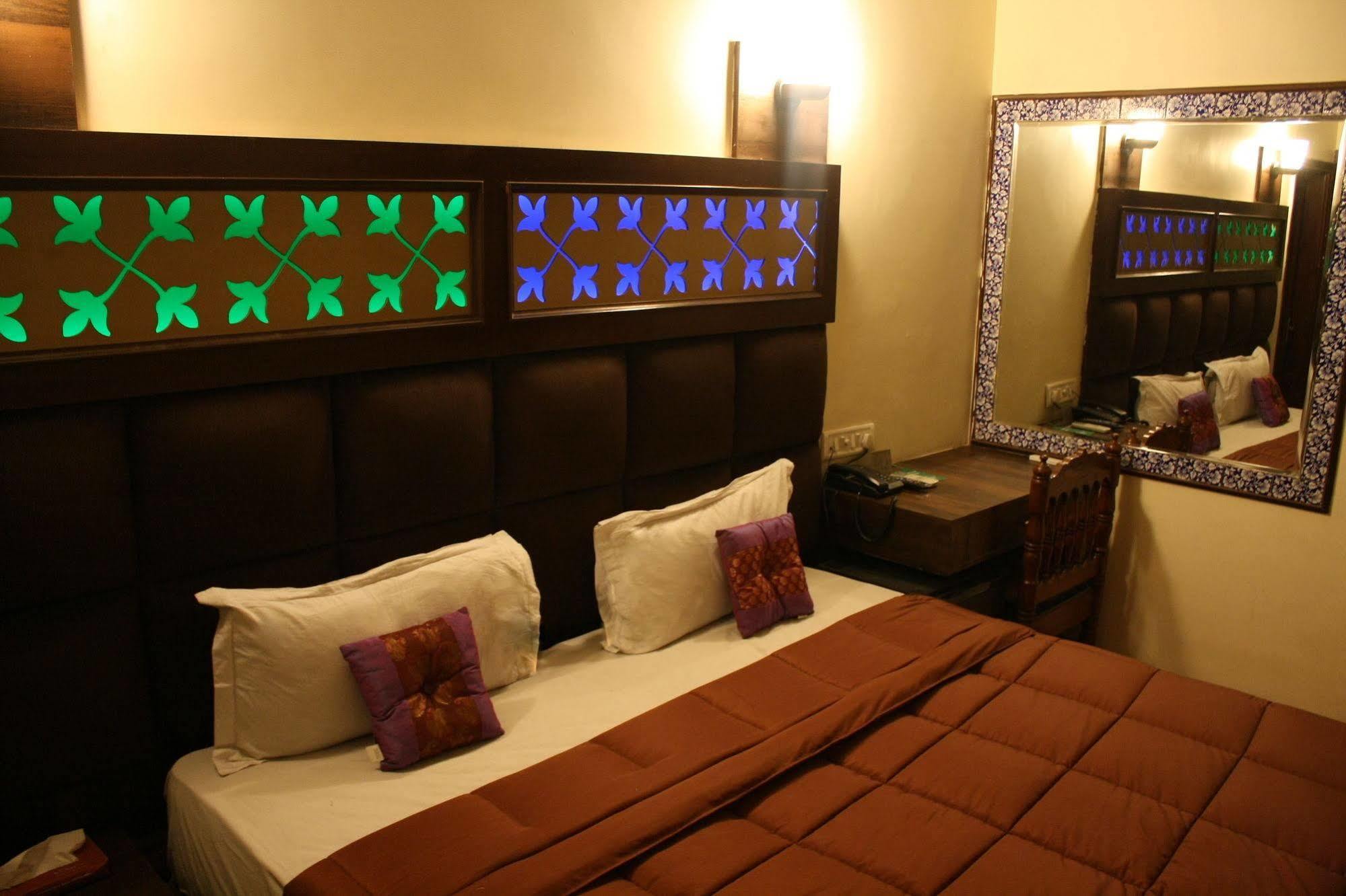 Hotel Shalimar Jaipur Eksteriør bilde